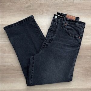 Levi’s - Ribcage Straight Ankle Jeans